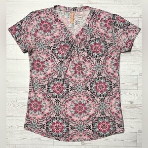 Women's Pink Patterned V-Neck Short Sleeve Top